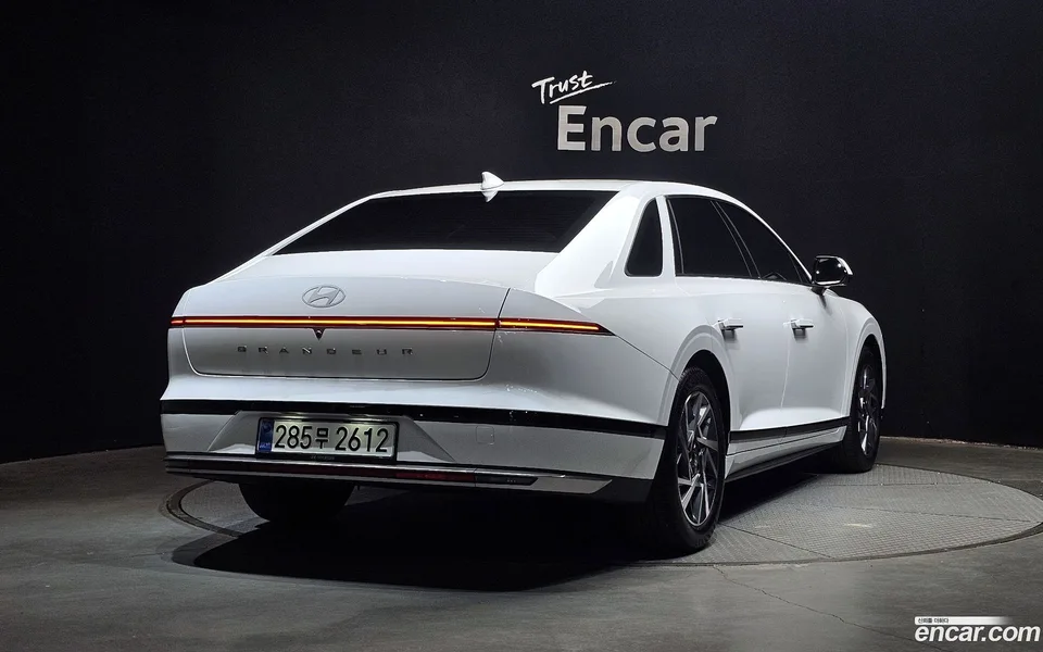 Hyundai Grandeur 2.5 2WD 2025 — миниатюра 2