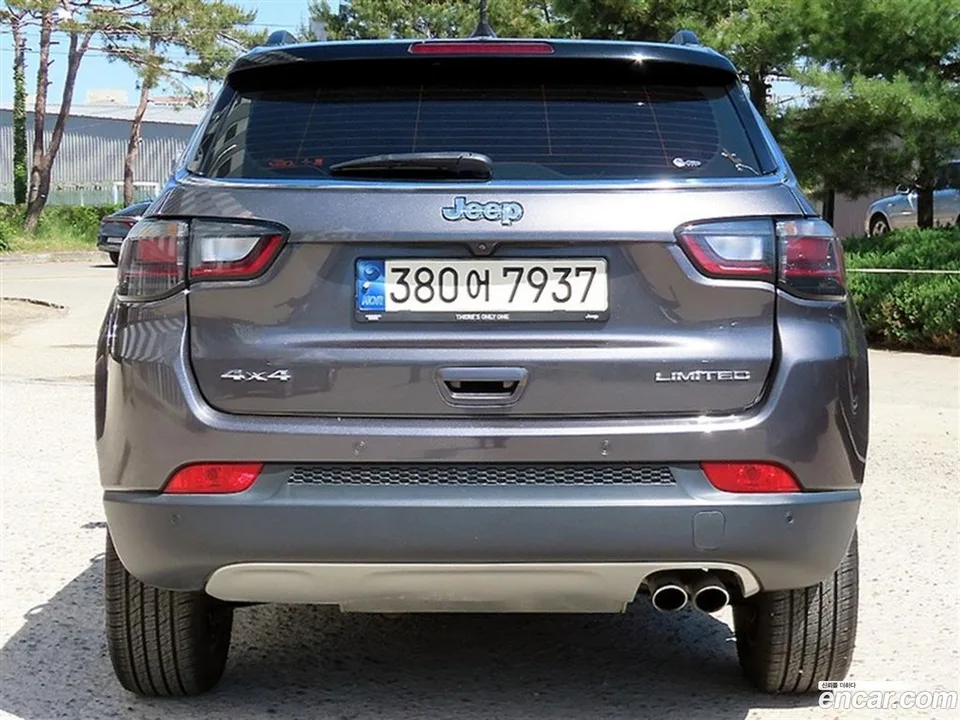 Jeep Compass 2.4 AWD 2022 — миниатюра 4