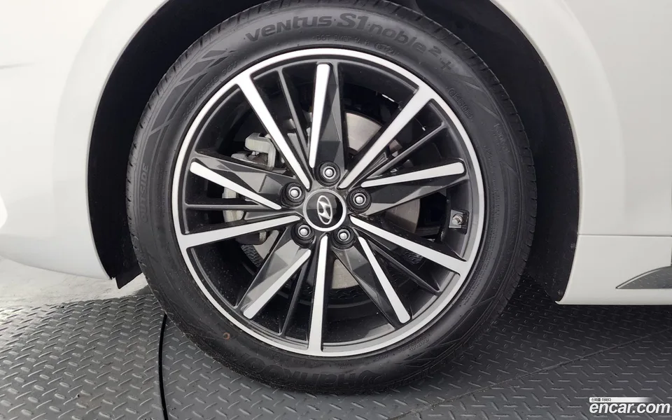 Hyundai Grandeur IG 2.5 2022 — миниатюра 2