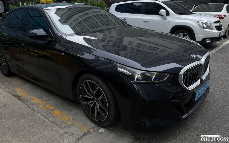 BMW i5 eDrive 40 M 2024 — миниатюра 3