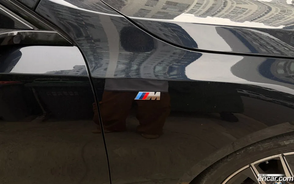 BMW i5 eDrive 40 M 2024 — миниатюра 4