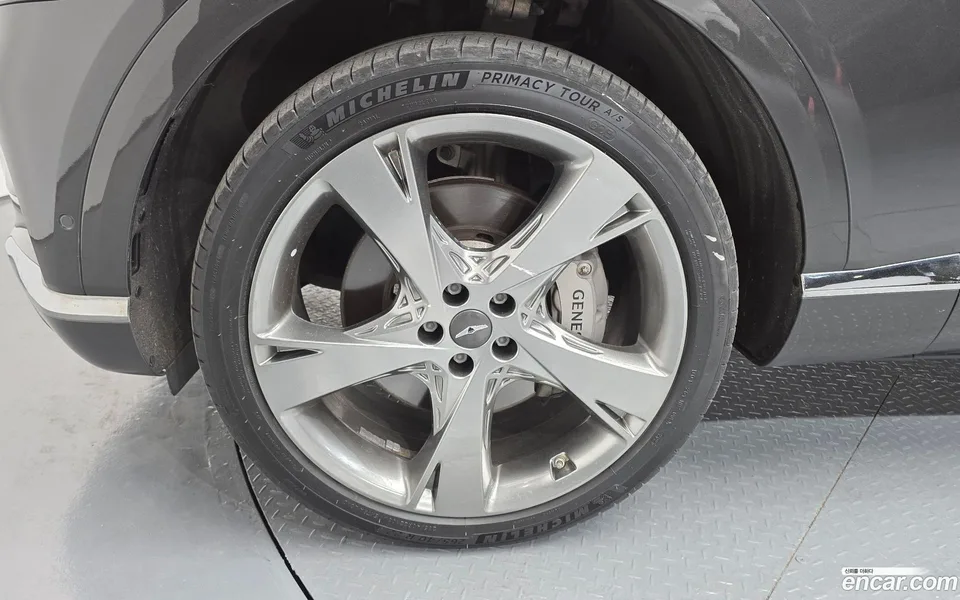 Genesis GV80 2.5T AWD 2023 — миниатюра 2