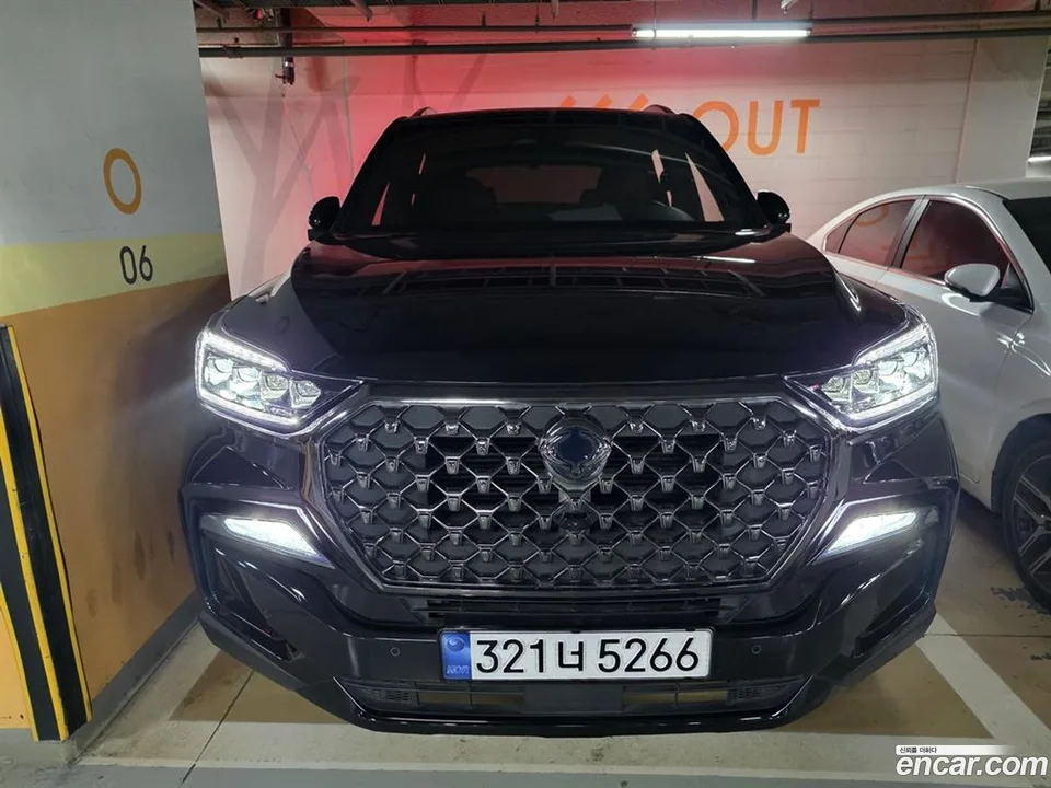 KG Mobility Rexton New Arena 2.2 4WD 2023 — фото 1, купить с доставкой в Москву