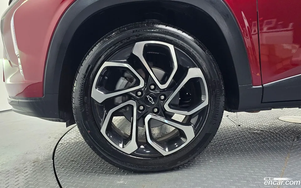 Chevrolet Trax Crossover 1.2 RS 2023 — миниатюра 2