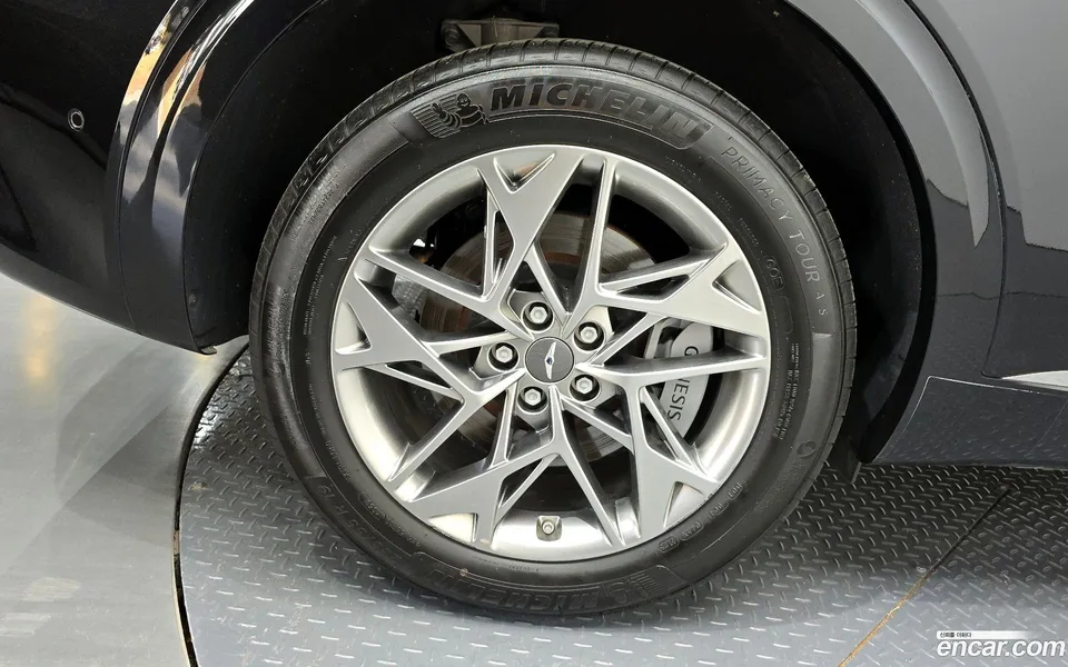 Genesis GV70 2.5T AWD 2024 — миниатюра 2