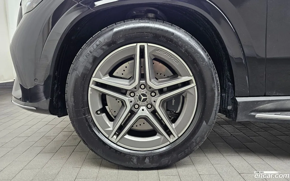 Mercedes-Benz GLE-Class GLE450d 4MATIC 2025 — миниатюра 5