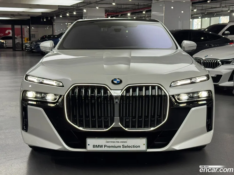 BMW 7 Series 740d xDrive M 2025 — миниатюра 3