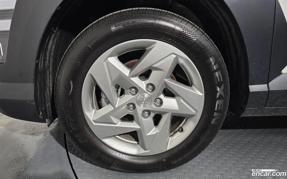 Hyundai Kona 1.6 2WD 2024 — миниатюра 2