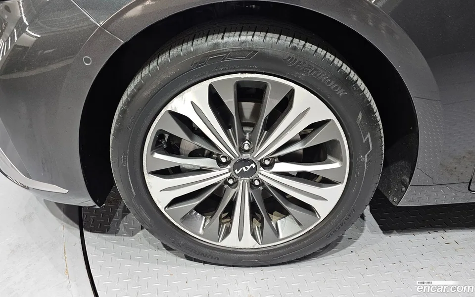 Kia K8 Hybrid 2022 — миниатюра 2
