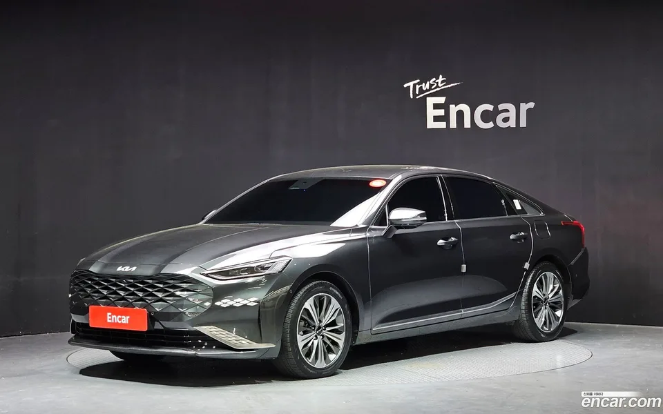 Kia K8 Hybrid 2022 — фото 1, купить с доставкой в Москву