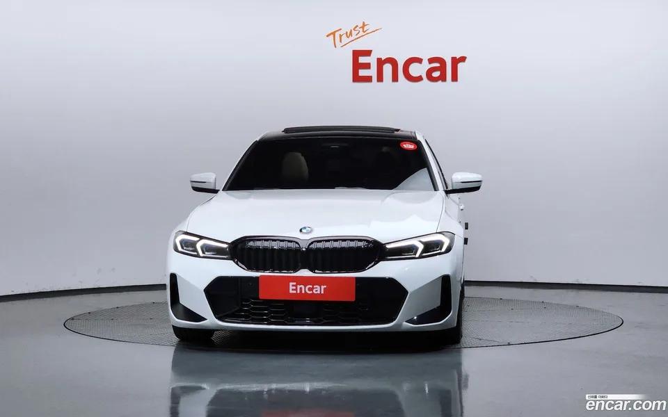 BMW 3 Series 320i M 2023 — миниатюра 3