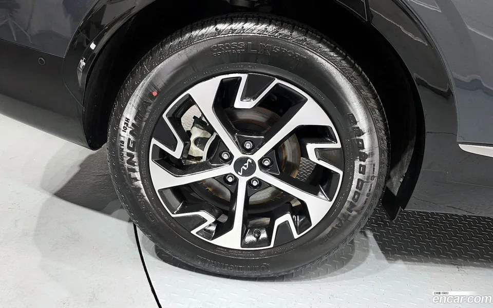 Kia Sportage Hybrid 2WD 2024 — миниатюра 2