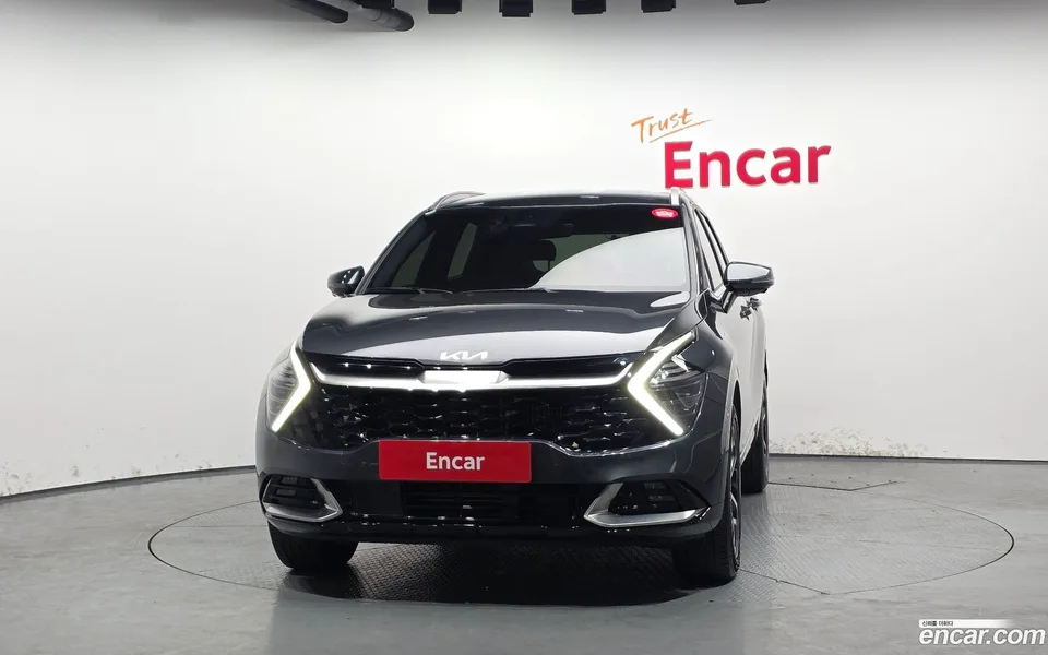 Kia Sportage Hybrid 2WD 2024 — миниатюра 3