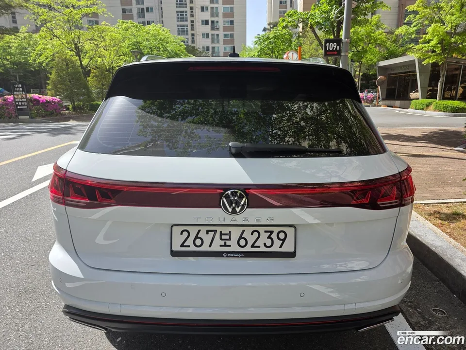Volkswagen Touareg 3.0 TDI 2025 — миниатюра 3