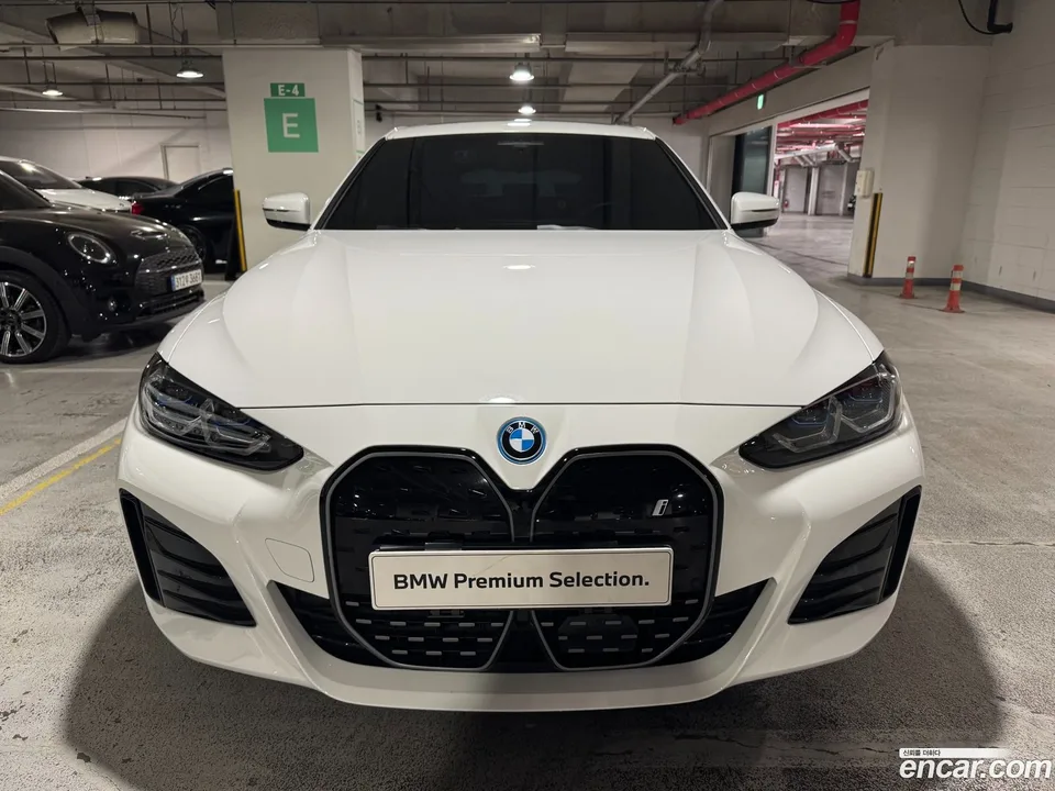 BMW i4 eDrive40 M 2023 — миниатюра 3