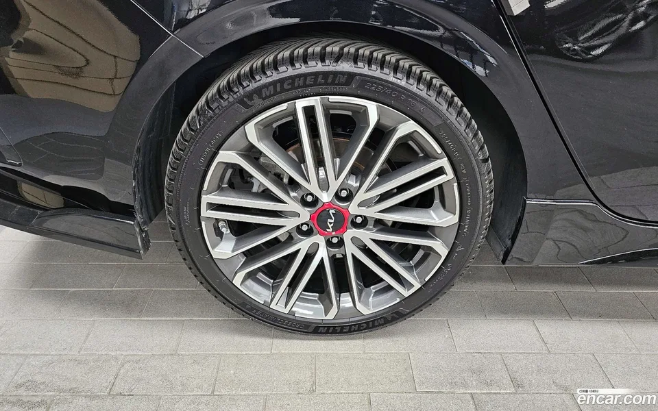 Kia K3 1.6 GT 5 2024 — миниатюра 2