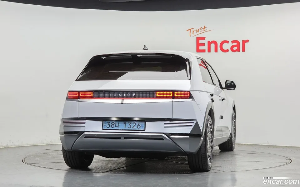 Hyundai Ioniq 5 2024 — миниатюра 4