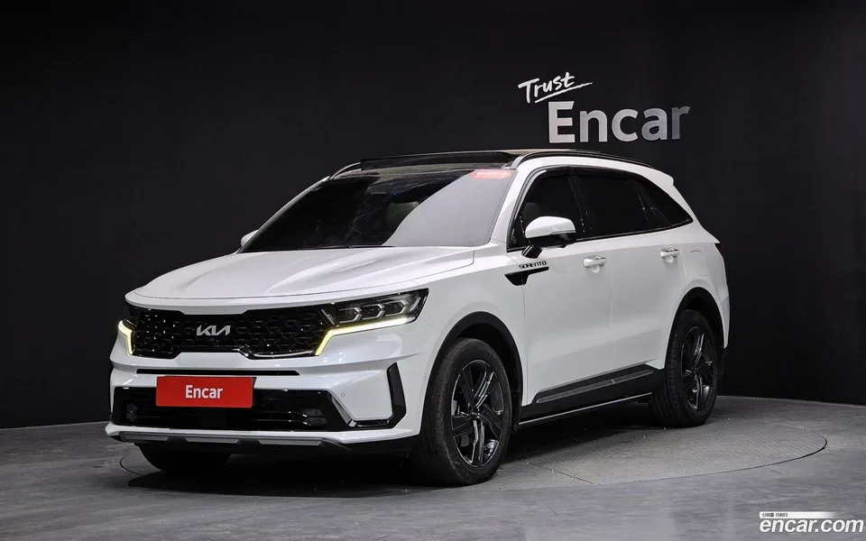 Kia Sorento HEV 1.6 4WD 2022 — фото 1, купить с доставкой в Москву