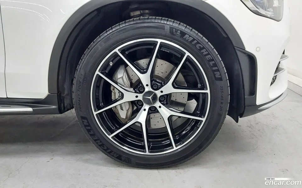 Mercedes-Benz GLC-Class AMG GLC43 4MATIC 2022 — миниатюра 2