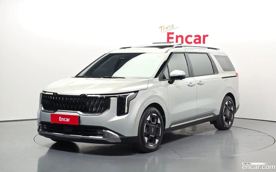 Kia Carnival 9 2025 — фото 1, купить с доставкой в Москву