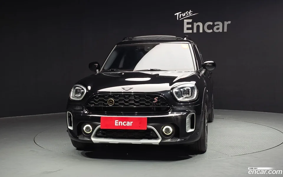 MINI Cooper S Countryman ALL4 2023 — миниатюра 3