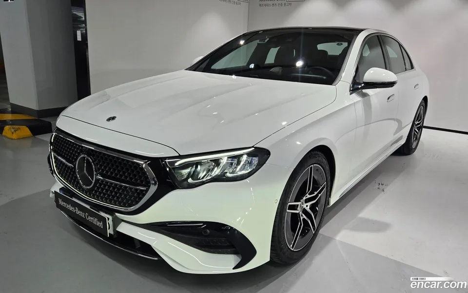 Mercedes-Benz E-Class E200 AMG Line 2025 — фото 1, купить с доставкой в Москву