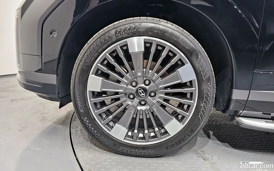 Hyundai SantaFe HEV 1.6 4WD 2025 — миниатюра 2