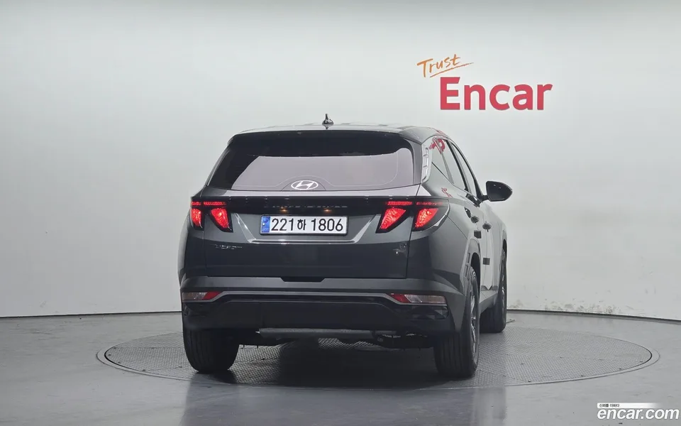 Hyundai Tucson Hybrid 2WD 2023 — миниатюра 4
