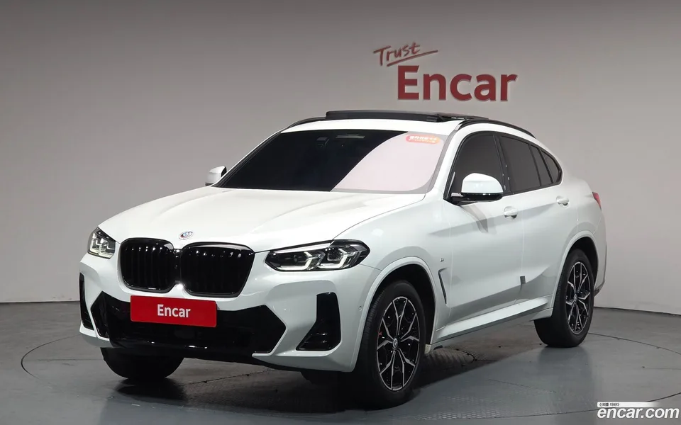BMW X4 xDrive20i M 2024 — фото 1, купить с доставкой в Москву