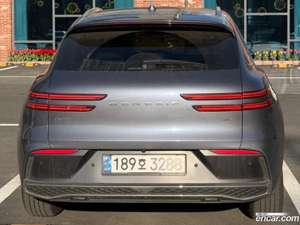 Genesis GV70 2.5T AWD 2024 — миниатюра 4