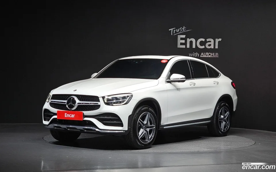 Mercedes-Benz GLC-Class GLC300e 4MATIC 2022 — фото 1, купить с доставкой в Москву