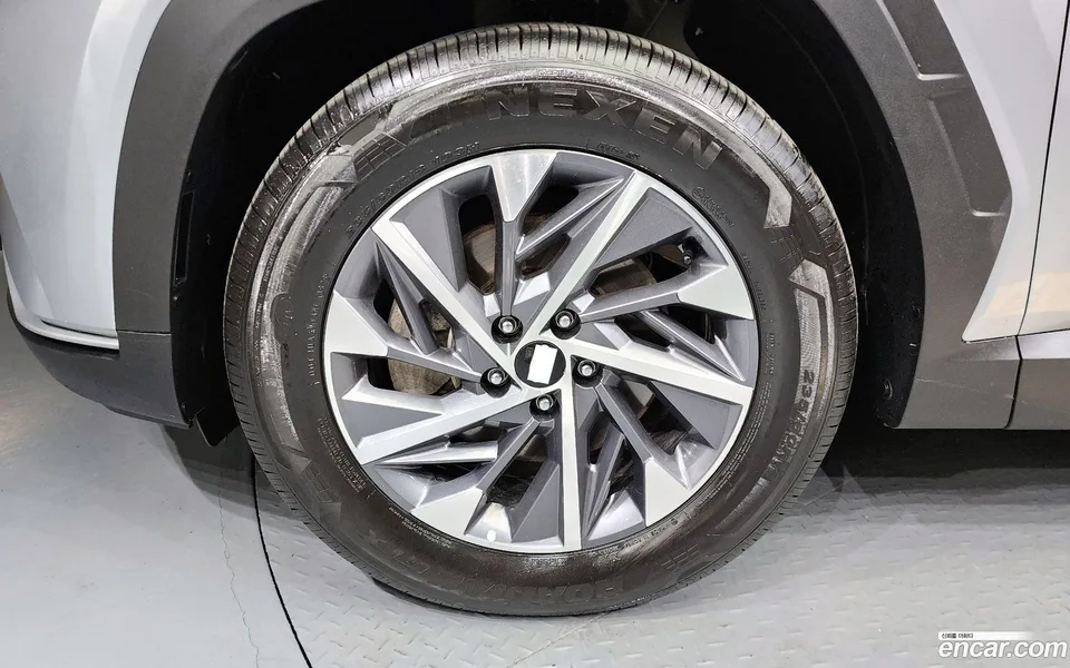 Hyundai Tucson 2.0 4WD 2023 — миниатюра 5