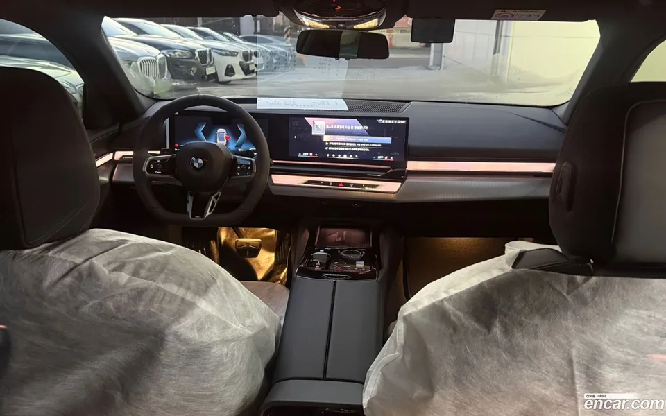 BMW 5 Series 520i M 2025 — миниатюра 3