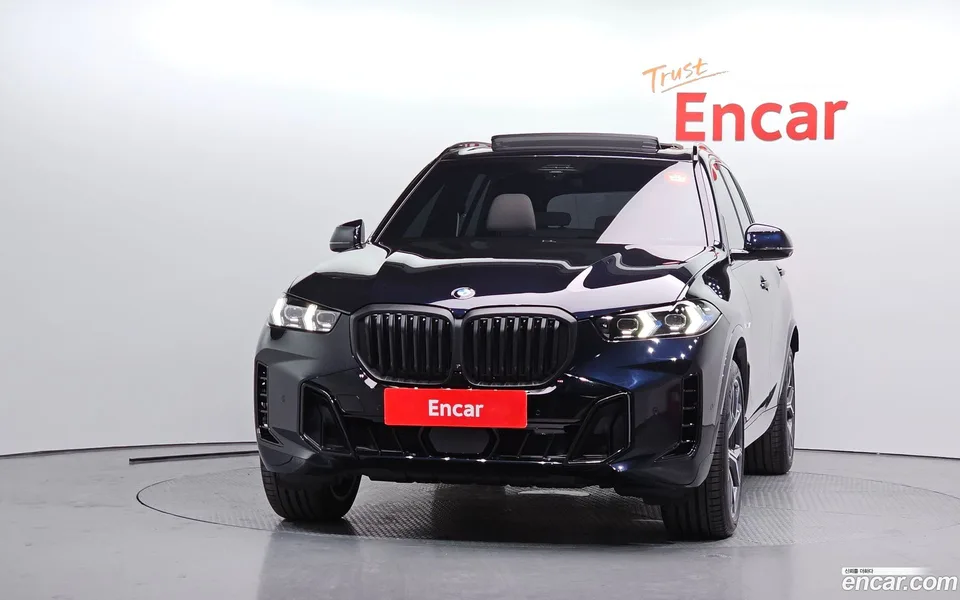 BMW X5 xDrive 40i M 2025 — миниатюра 3