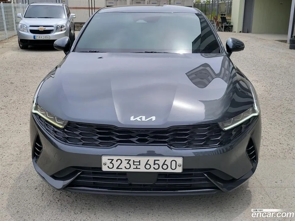 Kia K5 Hybrid 2022 — фото 1, купить с доставкой в Москву