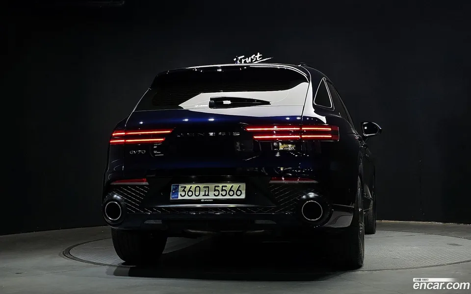 Genesis GV70 2.5T AWD 2023 — миниатюра 4