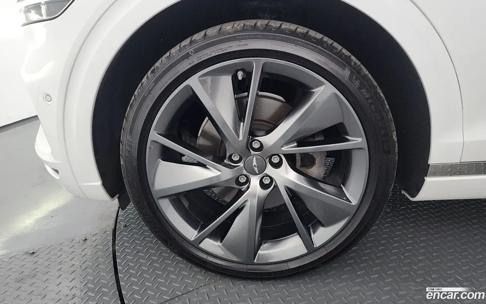 Genesis GV70 2.5T 2WD 2022 — миниатюра 2