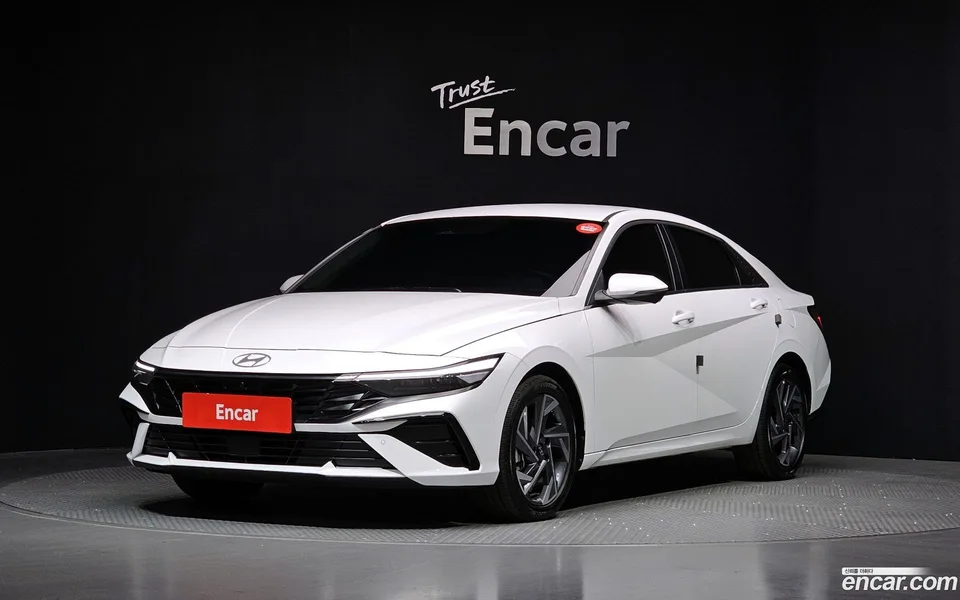 Hyundai Avante CN7 1.6 2025 — фото 1, купить с доставкой в Москву