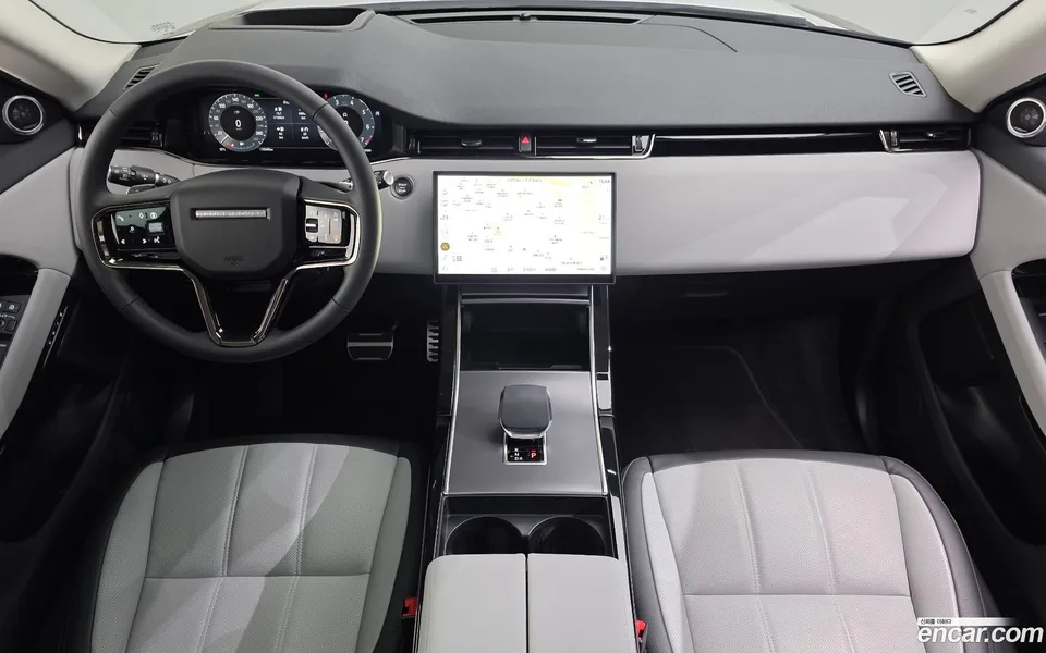 Land Rover Range Rover Evoque P250 SE 2025 — миниатюра 4