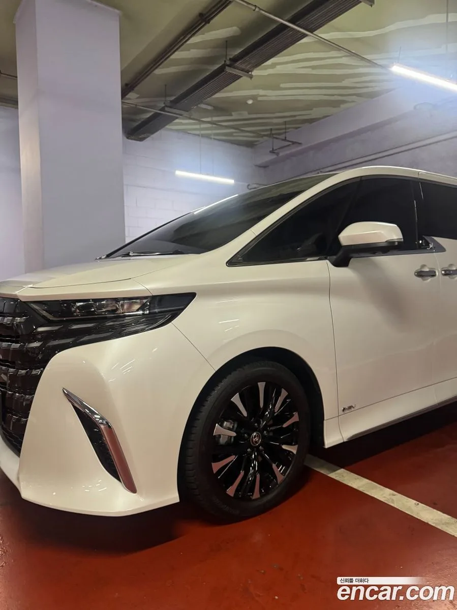 Toyota Alphard 2.5 HEV AWD 2025 — миниатюра 3