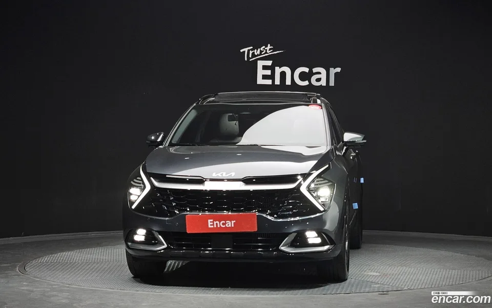 Kia Sportage 1.6 2WD 2023 — миниатюра 3