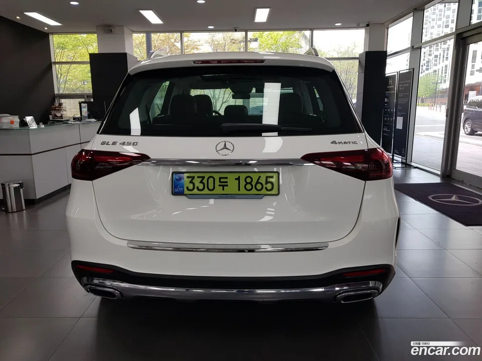 Mercedes-Benz GLE-Class GLE450 4MATIC 2025 — миниатюра 4