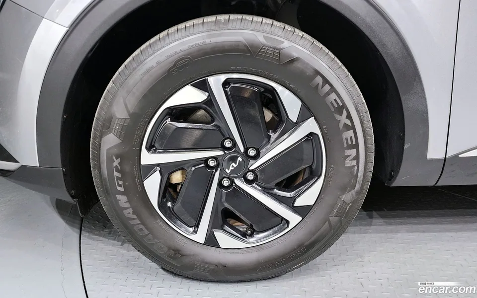Kia Sportage Hybrid 4WD 2022 — миниатюра 2