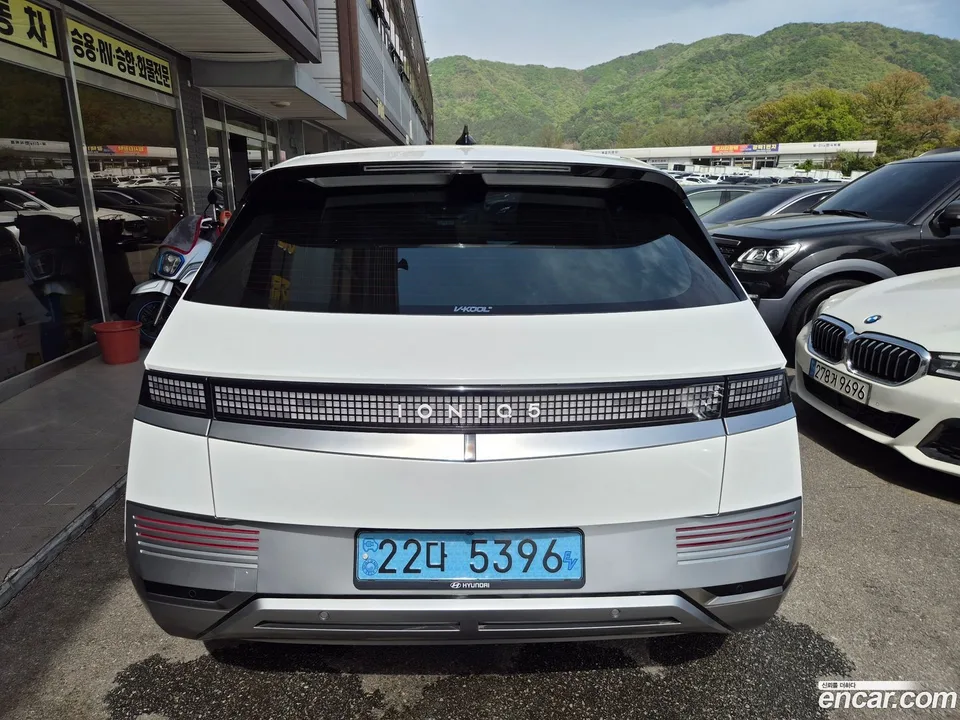 Hyundai Ioniq 5 2024 — миниатюра 2