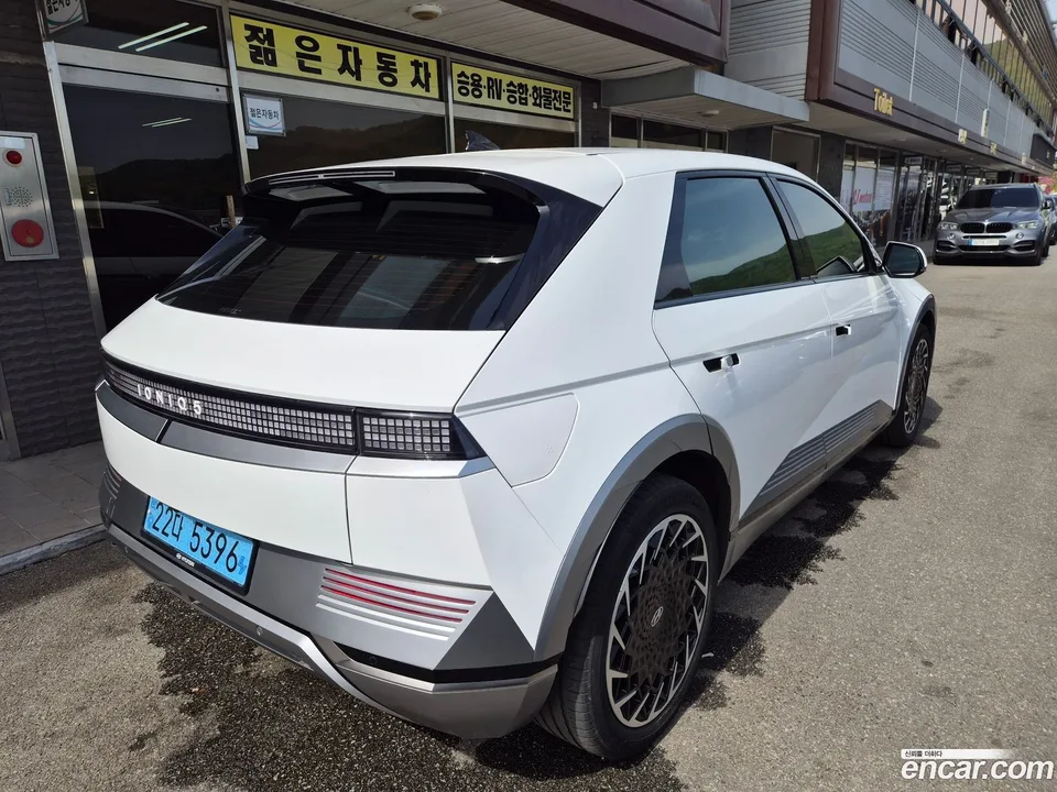 Hyundai Ioniq 5 2024 — миниатюра 4