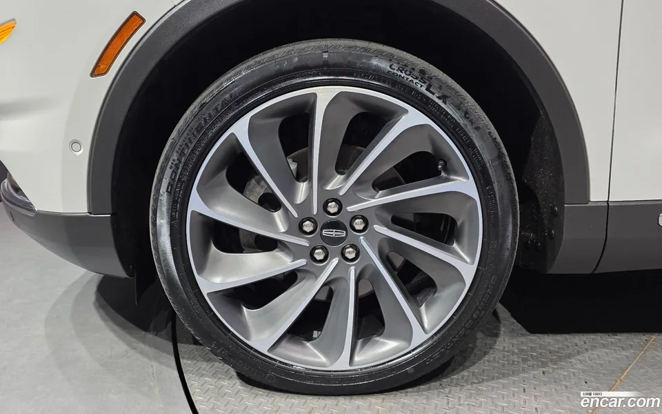 Lincoln 1 2.7 202A AWD 2022 — миниатюра 2