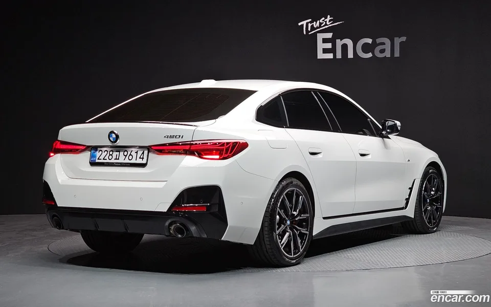 BMW 4 Series 420i M 2025 — миниатюра 2