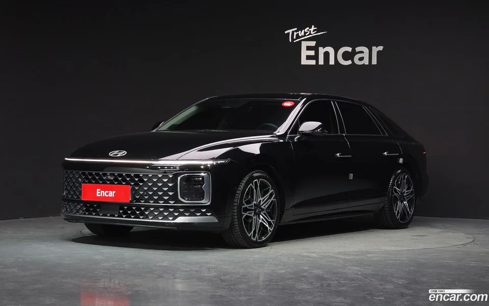 Hyundai Grandeur Hybrid 2023 — фото 1, купить с доставкой в Москву