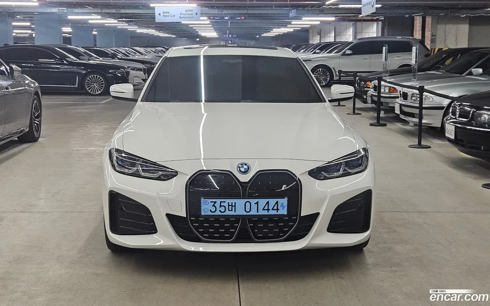 BMW i4 eDrive40 M 2024 — миниатюра 3