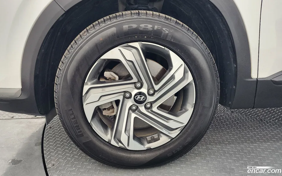 Hyundai SantaFe 2.5T 2WD 2023 — миниатюра 5